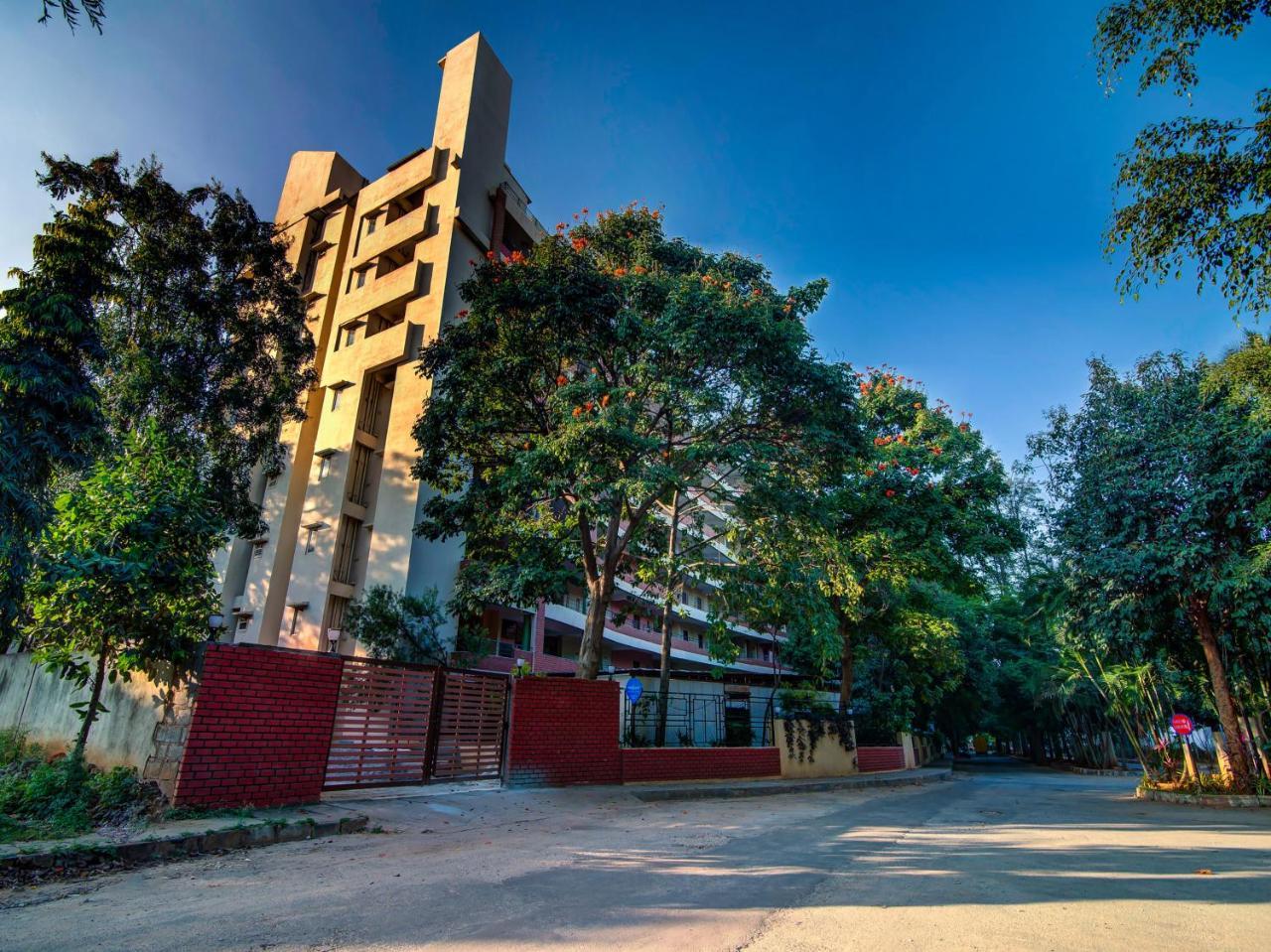 Gardeenia Comfortes Suites-Fully Vaccinated Staff Bangalore Exterior photo